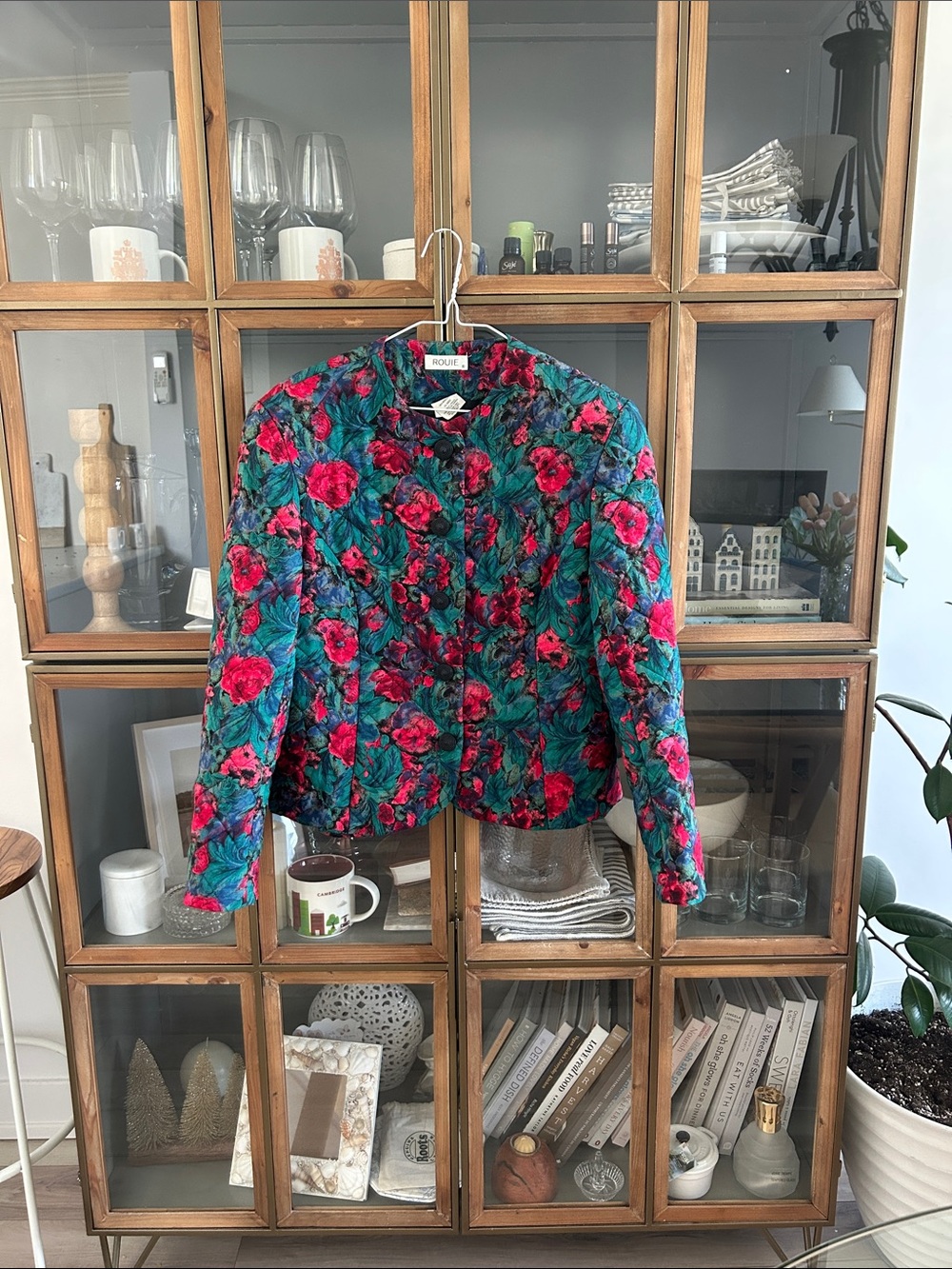 Vintage Rouie Quilted Matelassé Floral Jacket with Fuchsia Roses